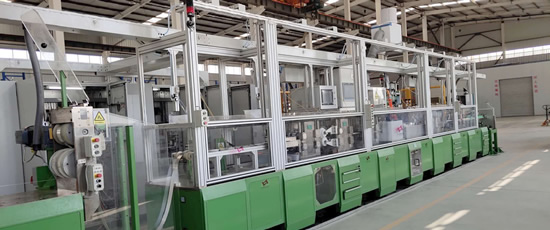 頂泰科技生產設備